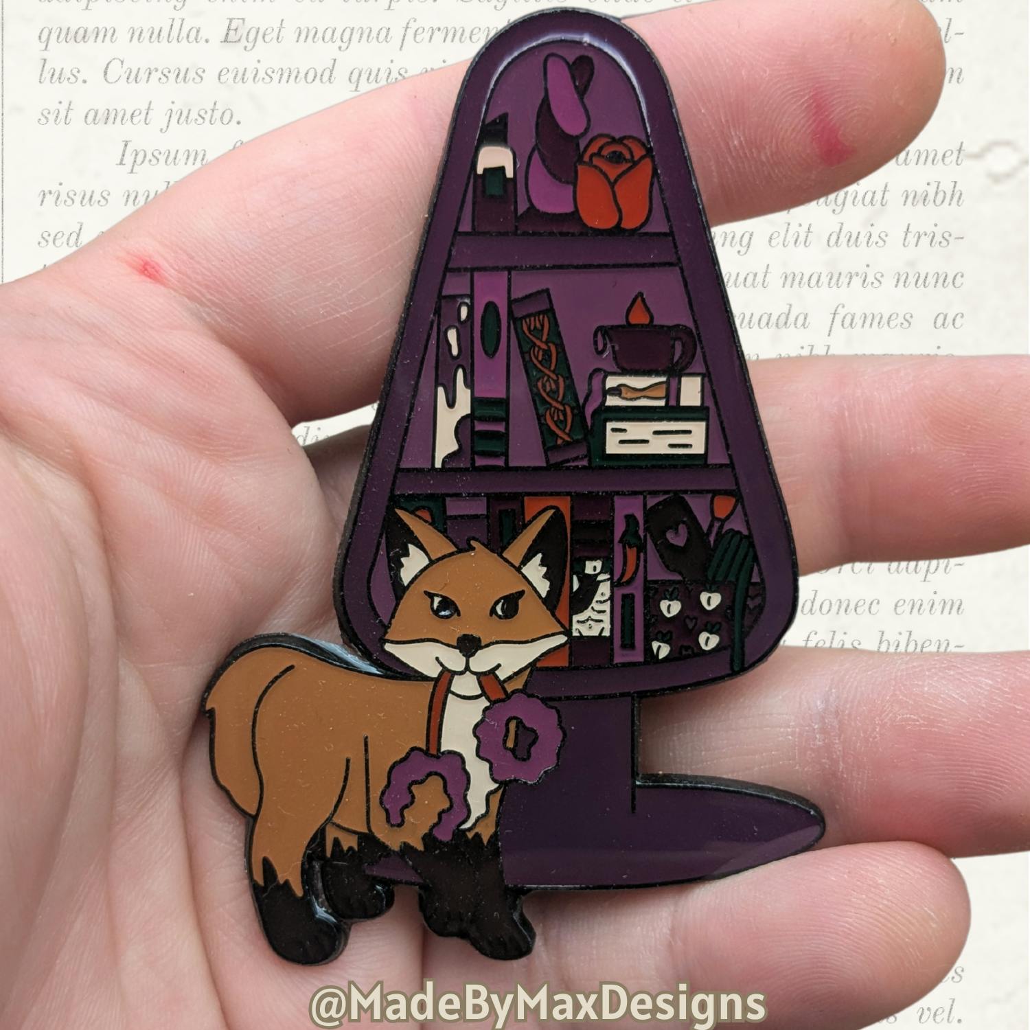 Spicy Romance Bookcase Pin