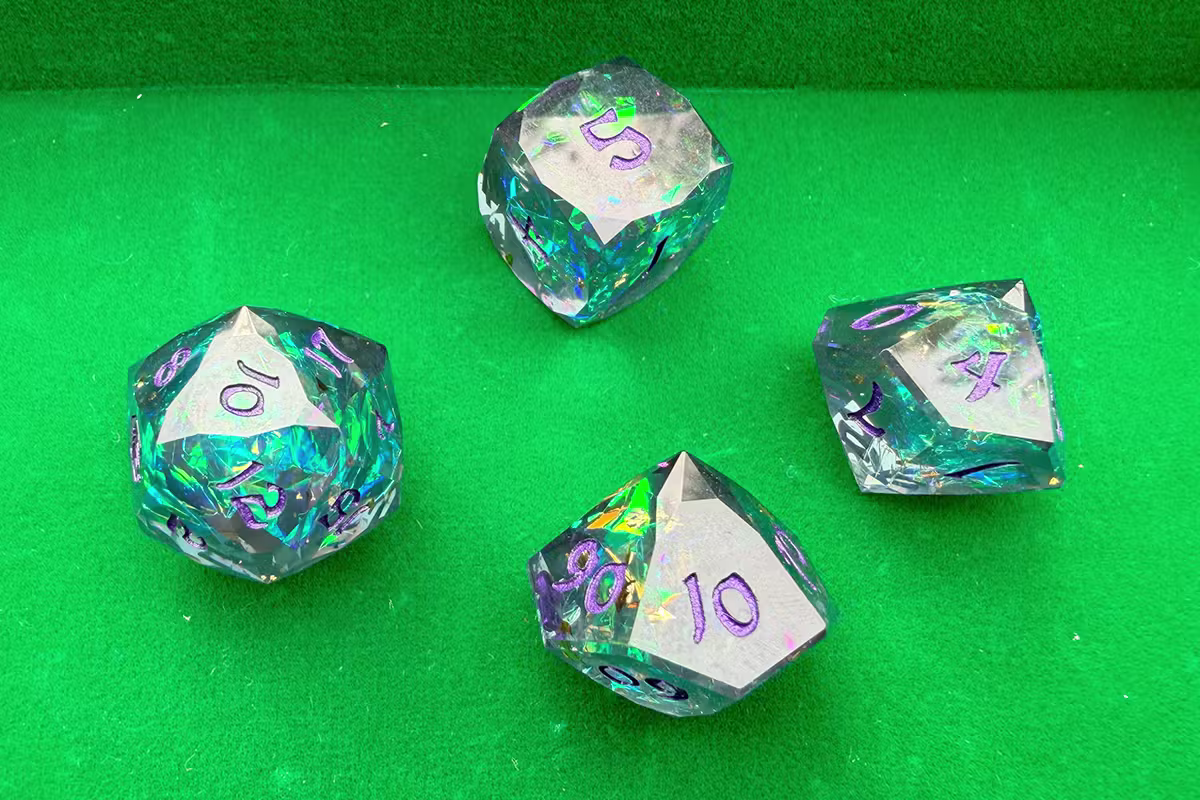 Example of the physical facet-cut dice design, final colours will be the greens and golds of The Magnus Archives