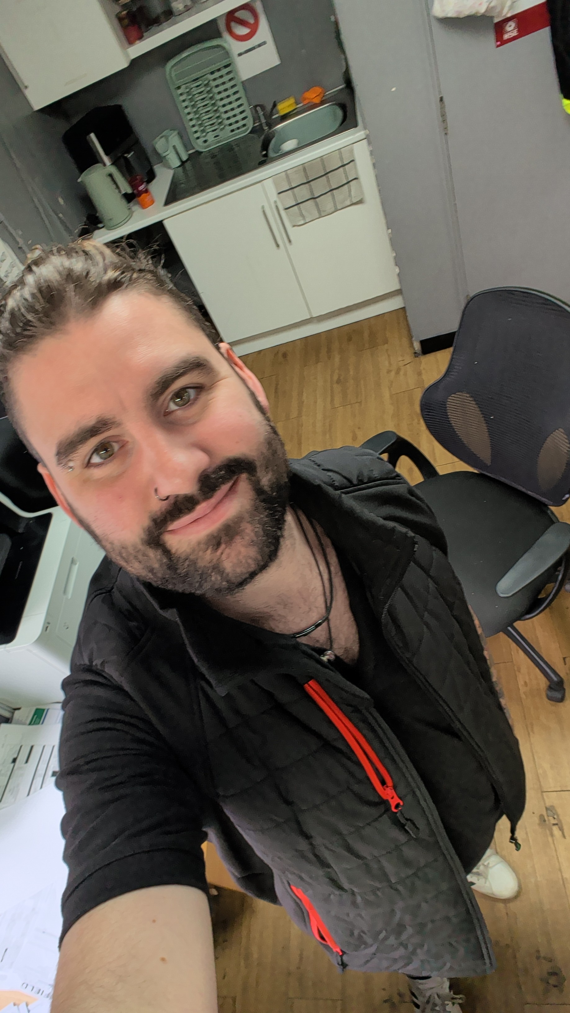 user avatar image for Sirharrs 