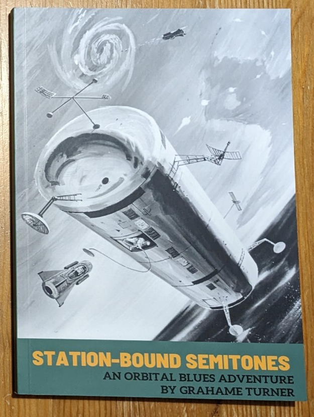 Station-bound Semitones (Zine)