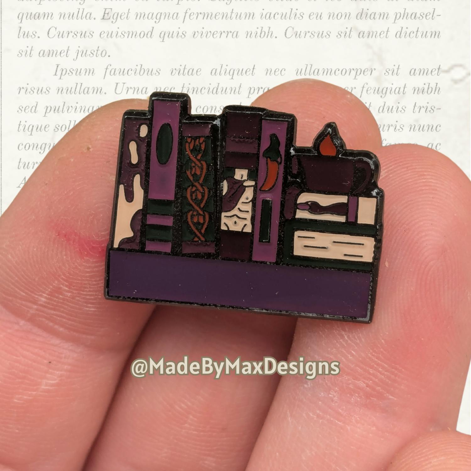 Spicy Romance Mini Bookshelf Pin