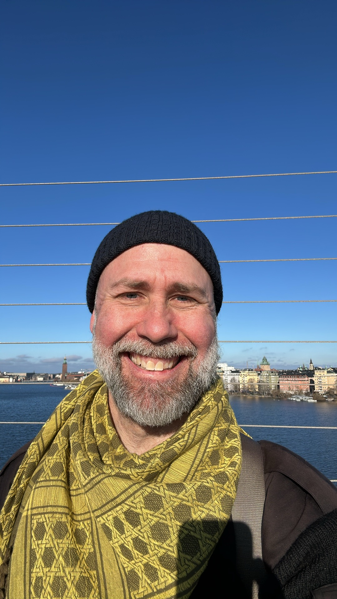 user avatar image for Andreasmensa