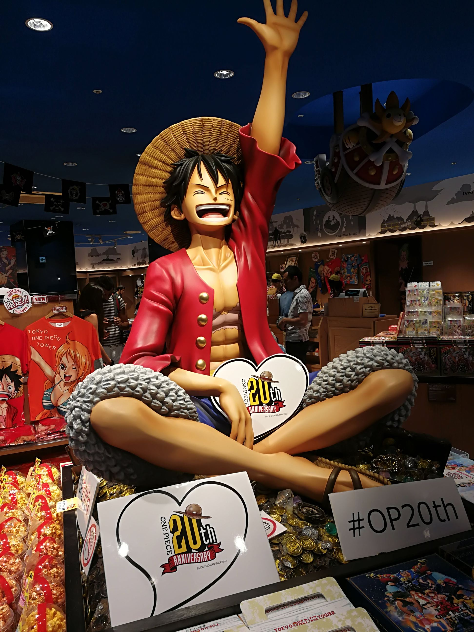 user avatar image for HELLFOXX