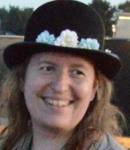 user avatar image for Anne Robertz