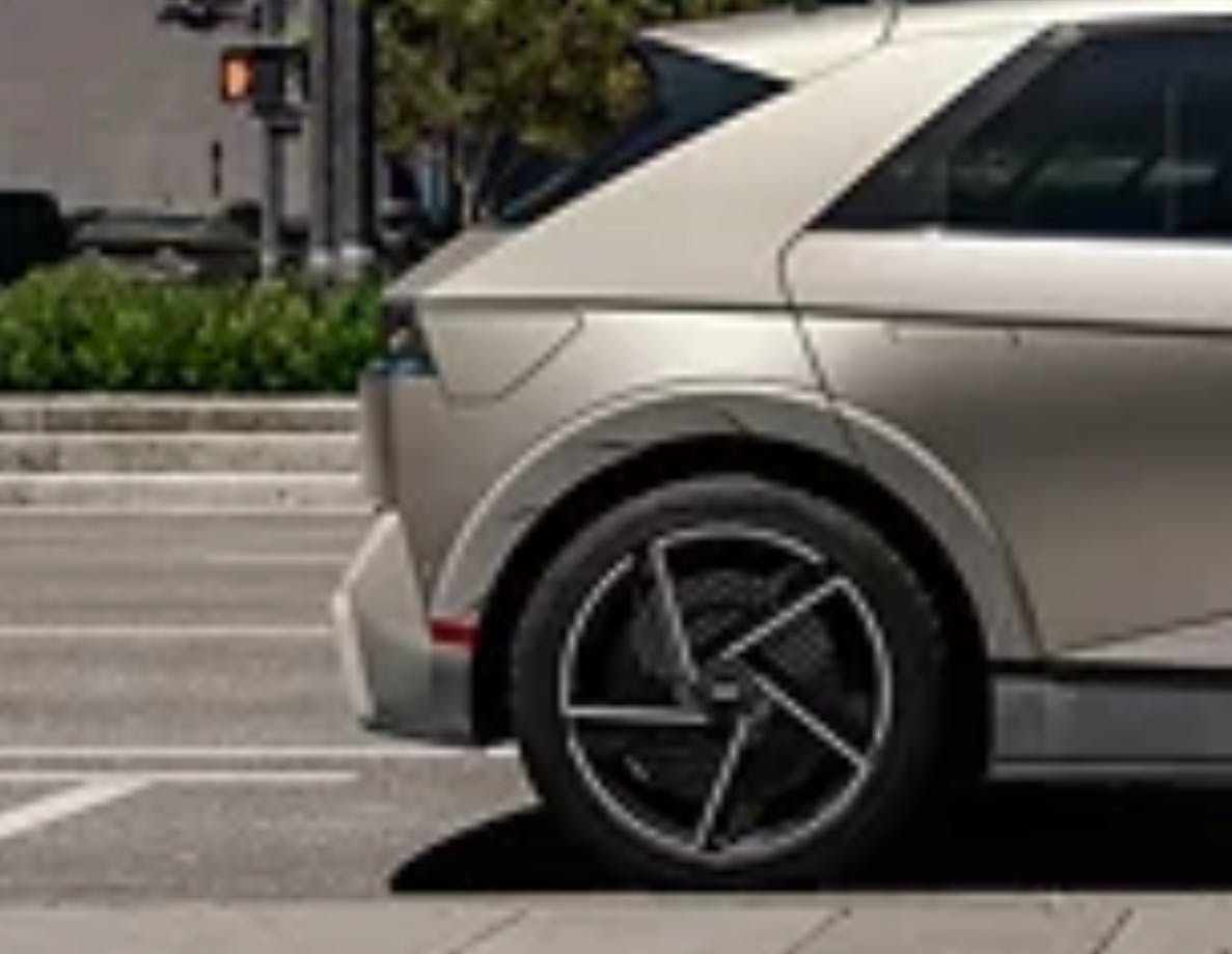 user avatar image for mike bogdan