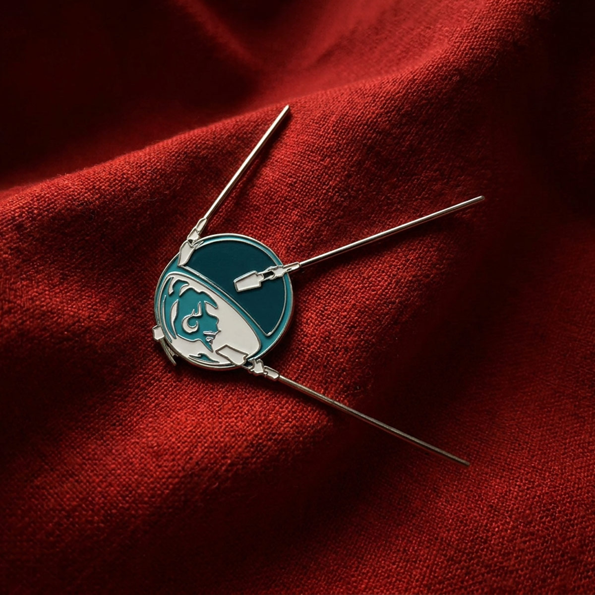 Sputnik Vehicle Only Pin