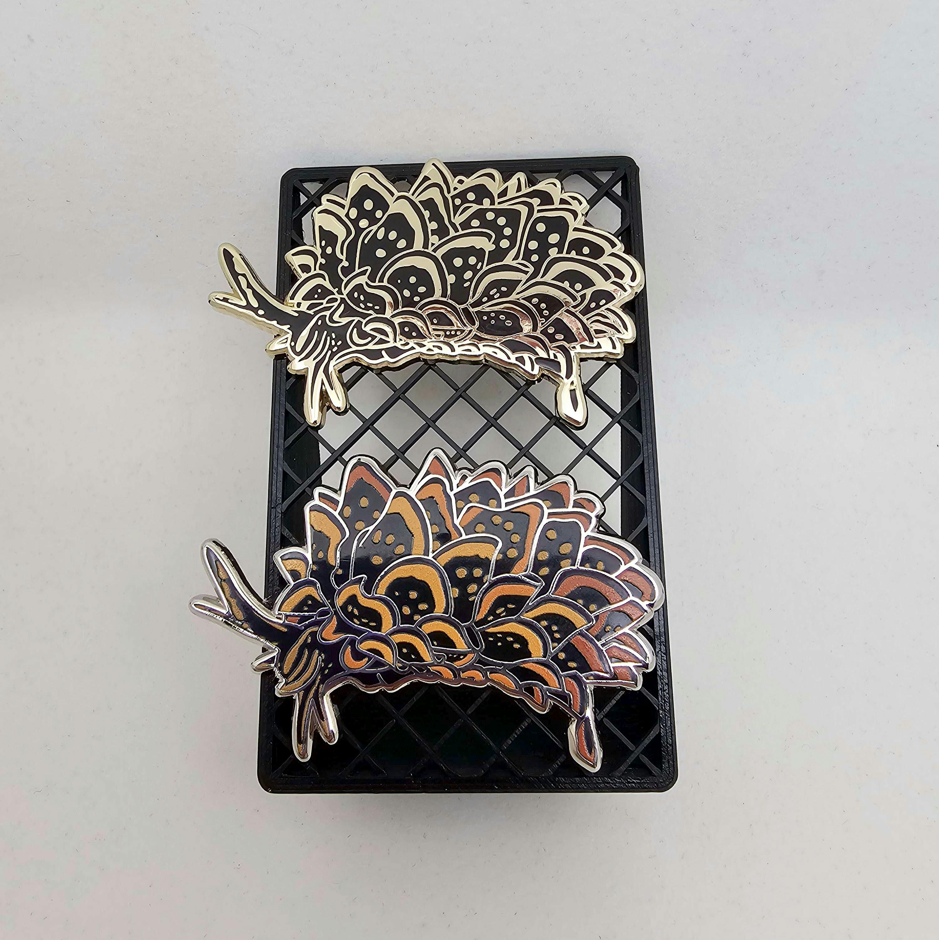 Cyerce Nigricans Pin	