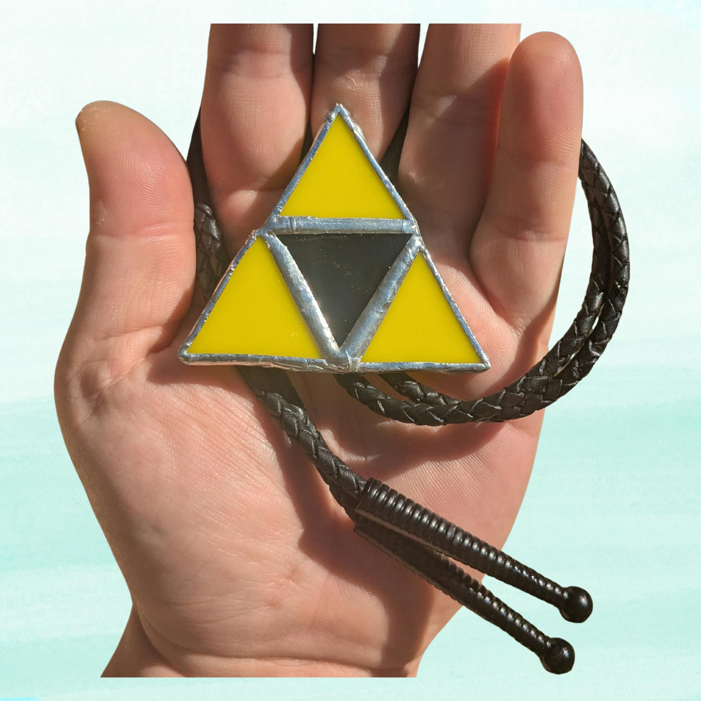 Triangle Cluster Bolo Tie