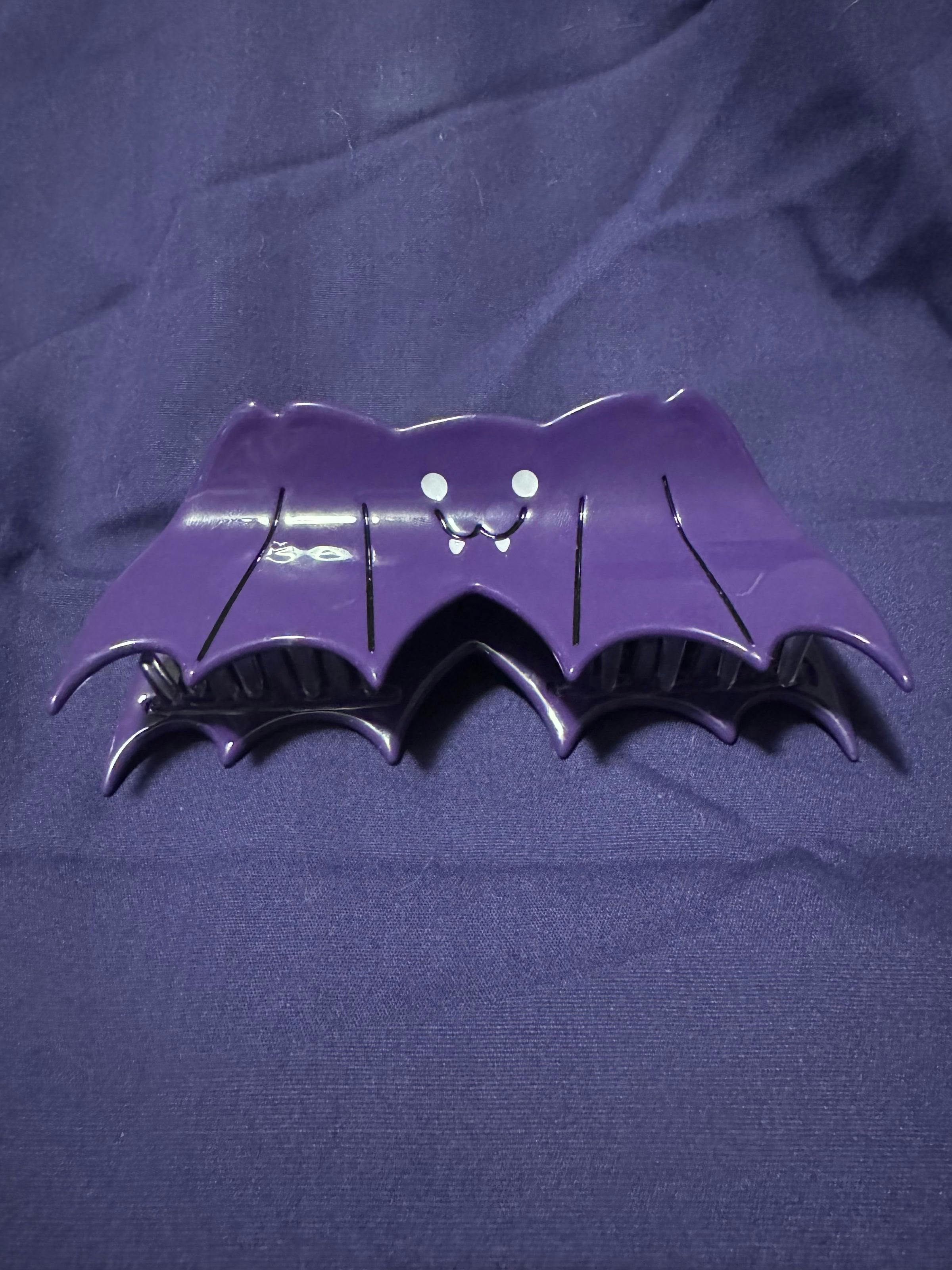 Bat Hair Claw (Purple)