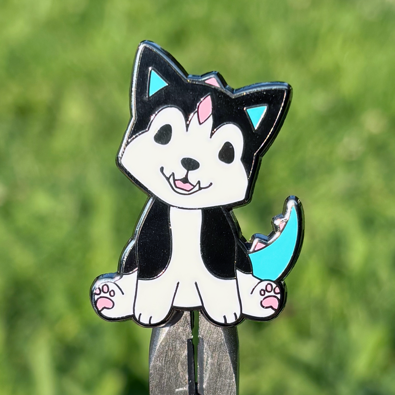 ENAMEL PIN: Rocky