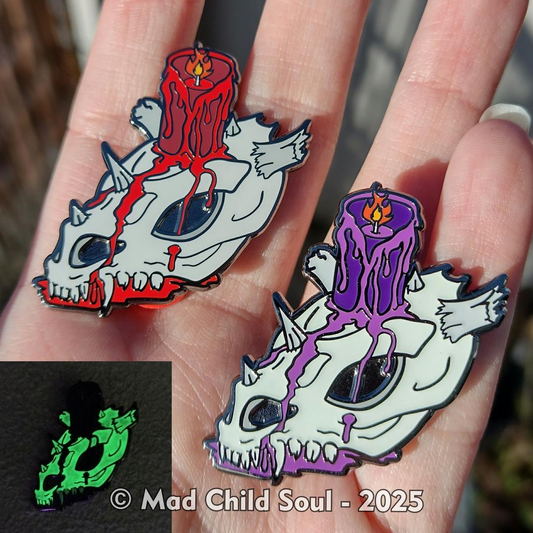 1x PIN : Dragon Skull
