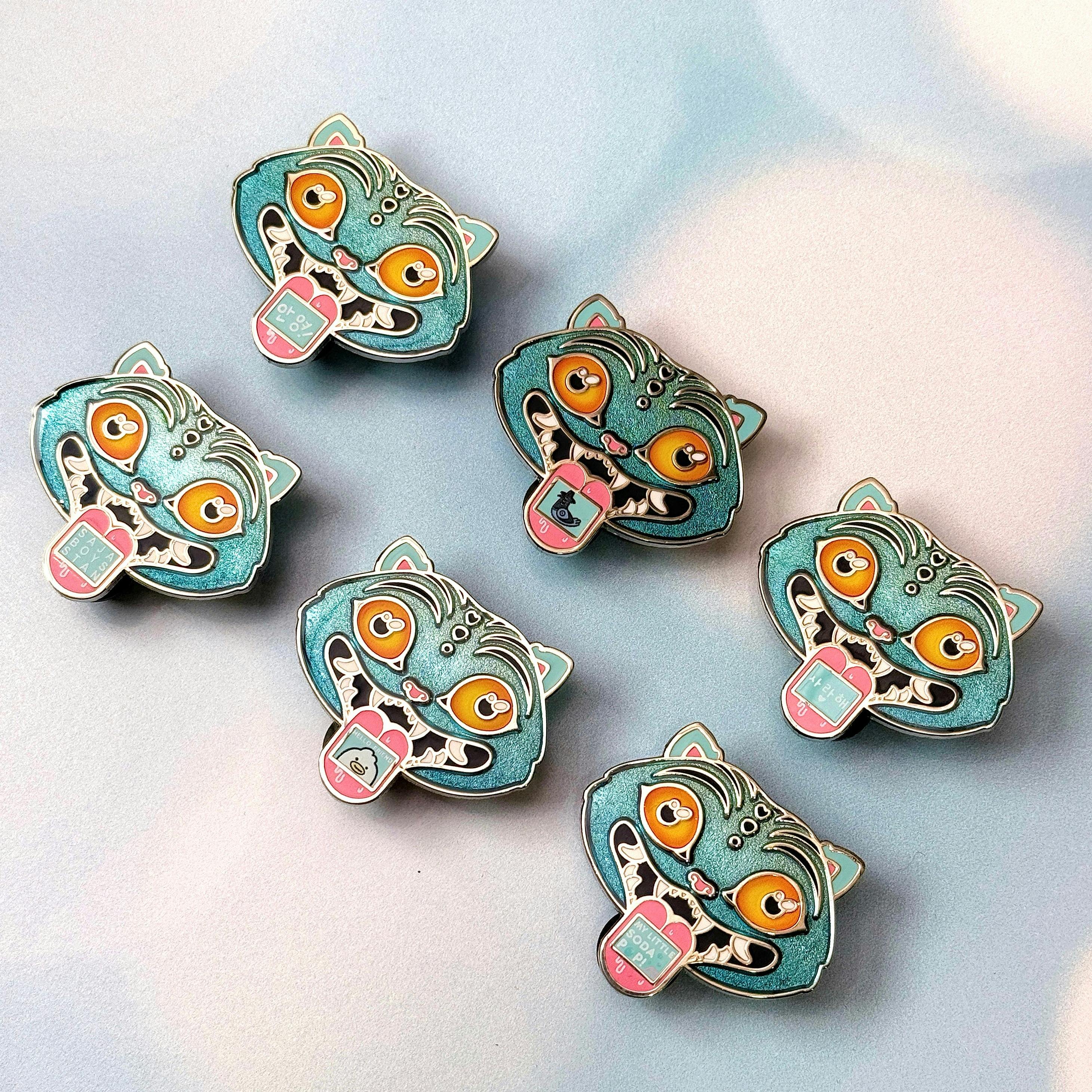 Derp Enamel Pin Bling bag