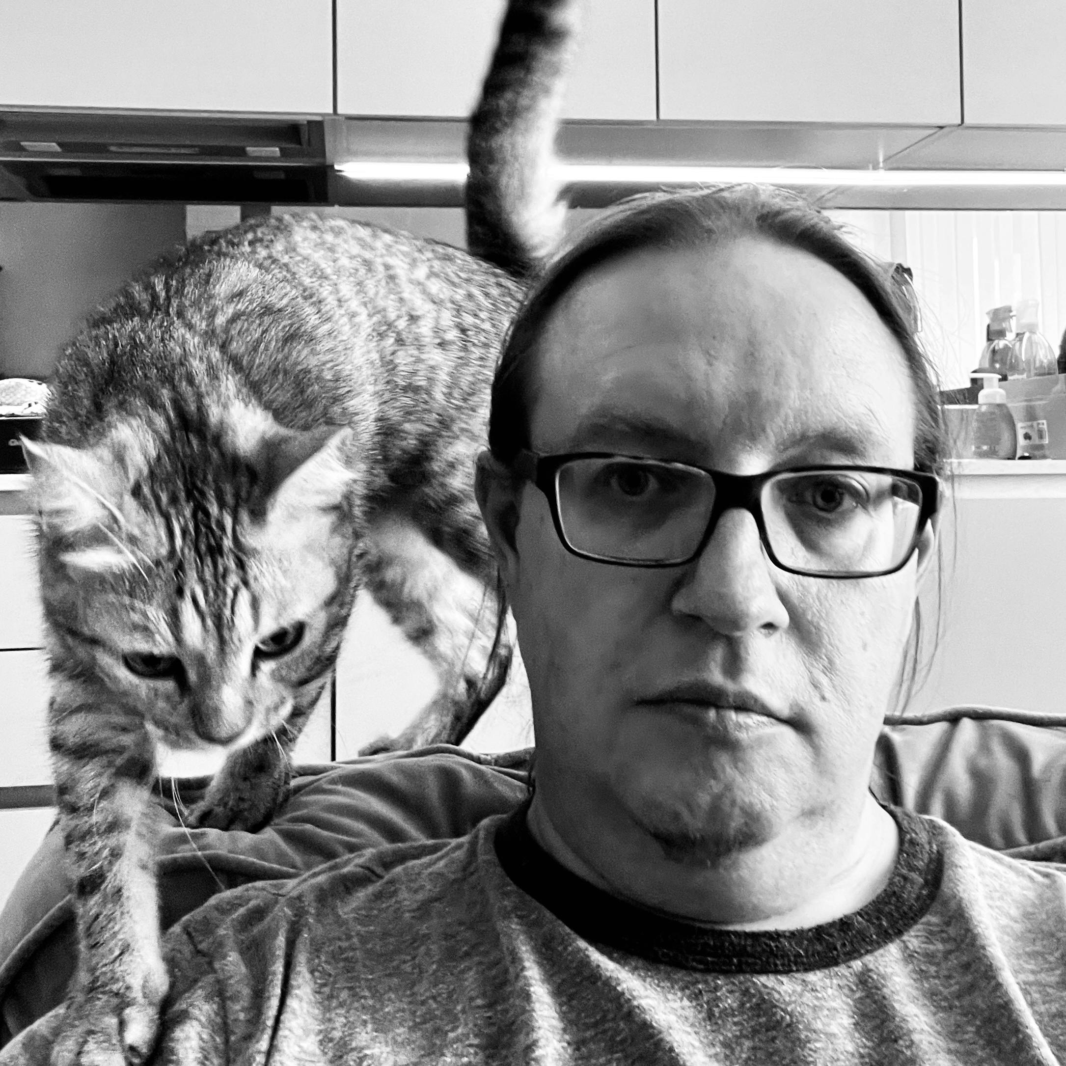 user avatar image for Neil de Carteret