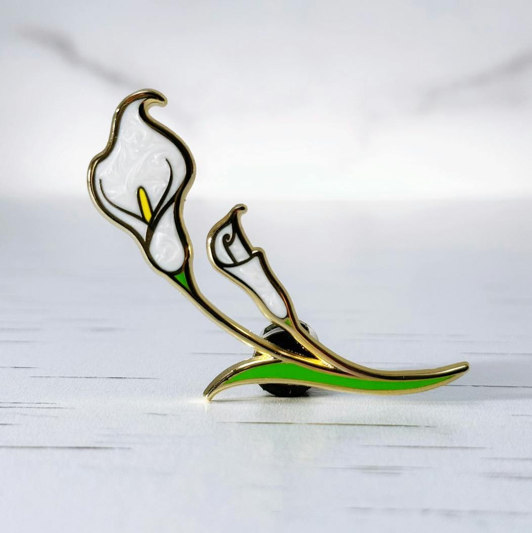 Cala Lily Enamel Pin
