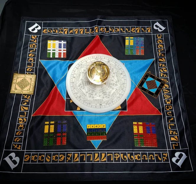  Enochian Ritual Setup 