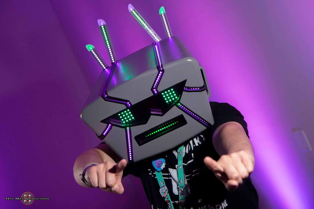 user avatar image for ThenoTV