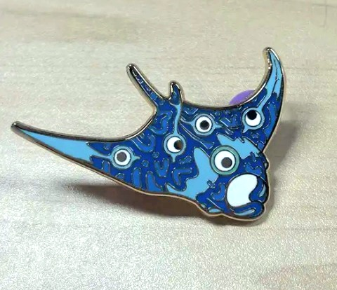 SECONDS: Manta Ray gold
