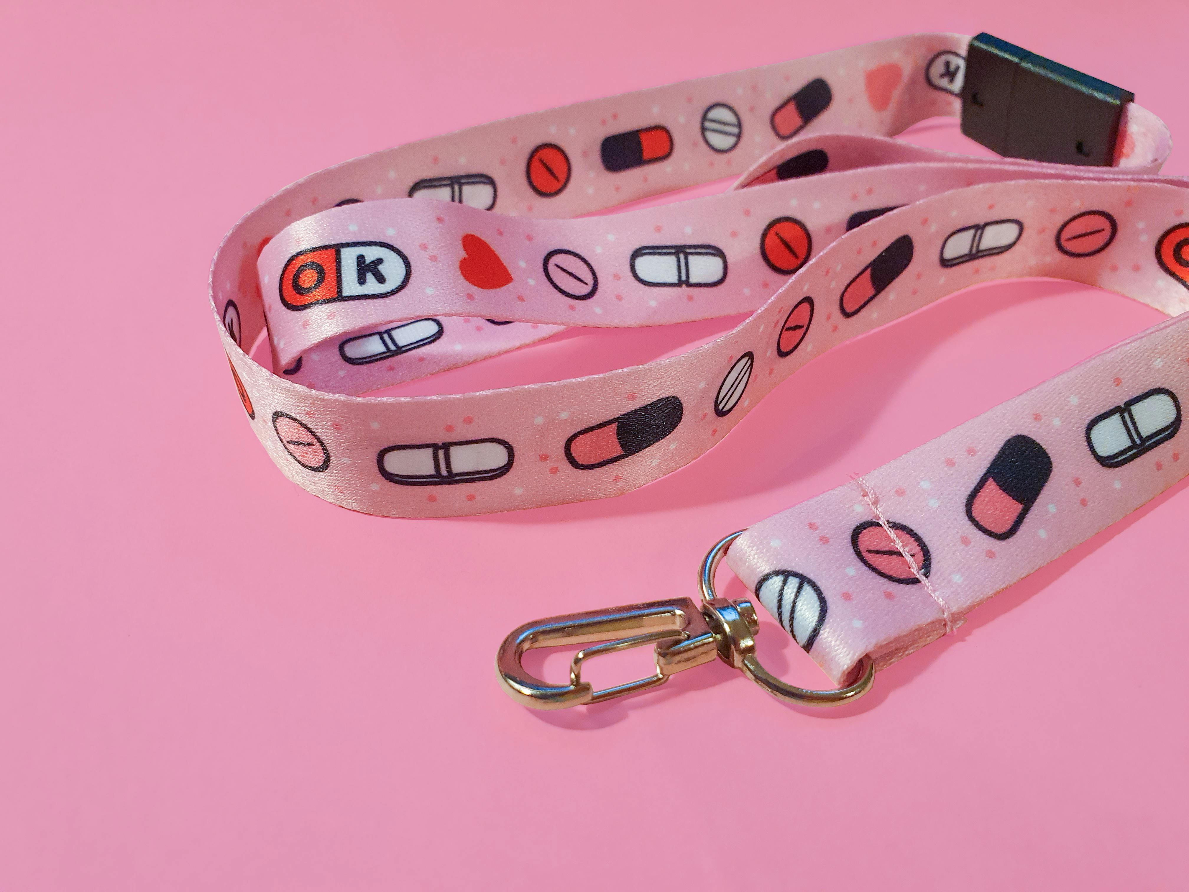 Pills lanyard - pin