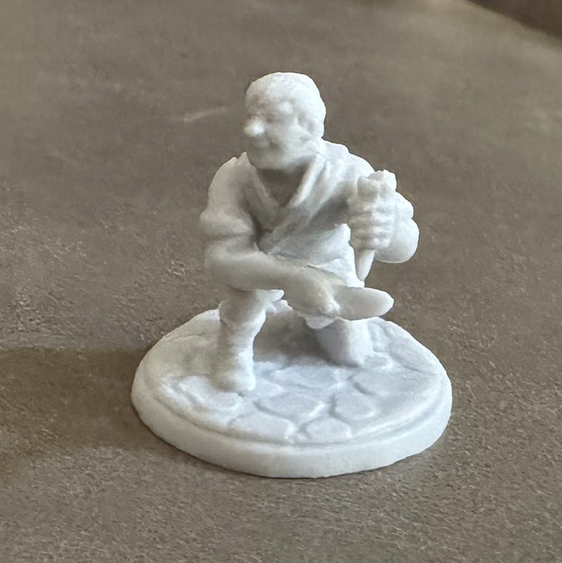 Valdemar - Miniature – Bear, Healer