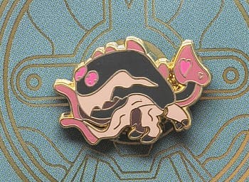 Maggot mini pin