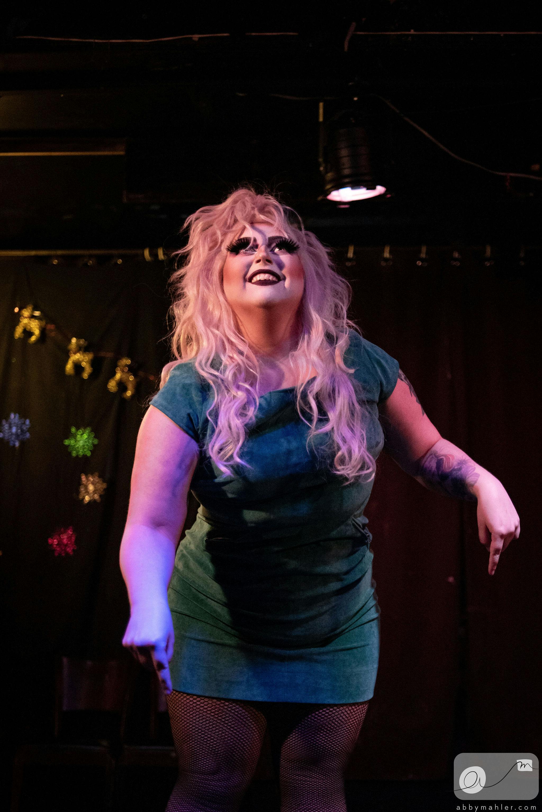 user avatar image for Shelly von Miller