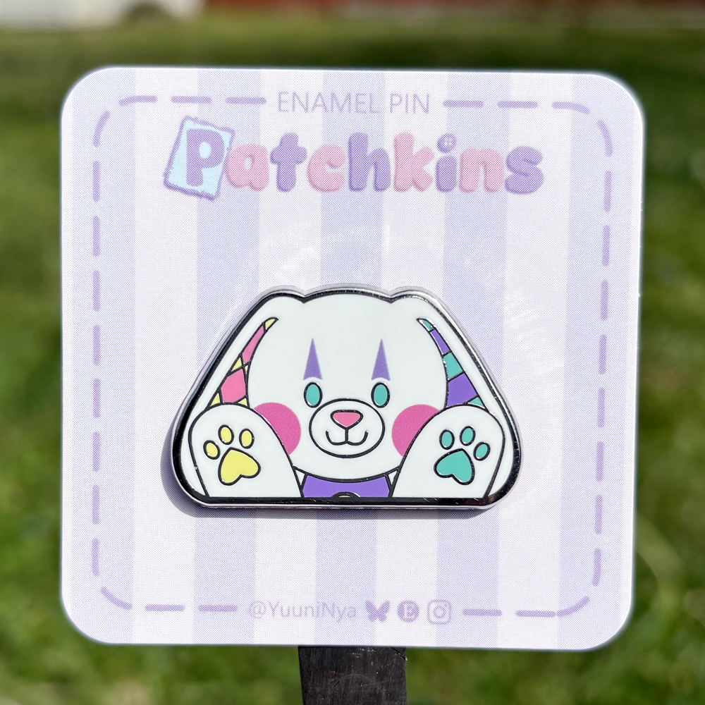ENAMEL PIN: Taffy