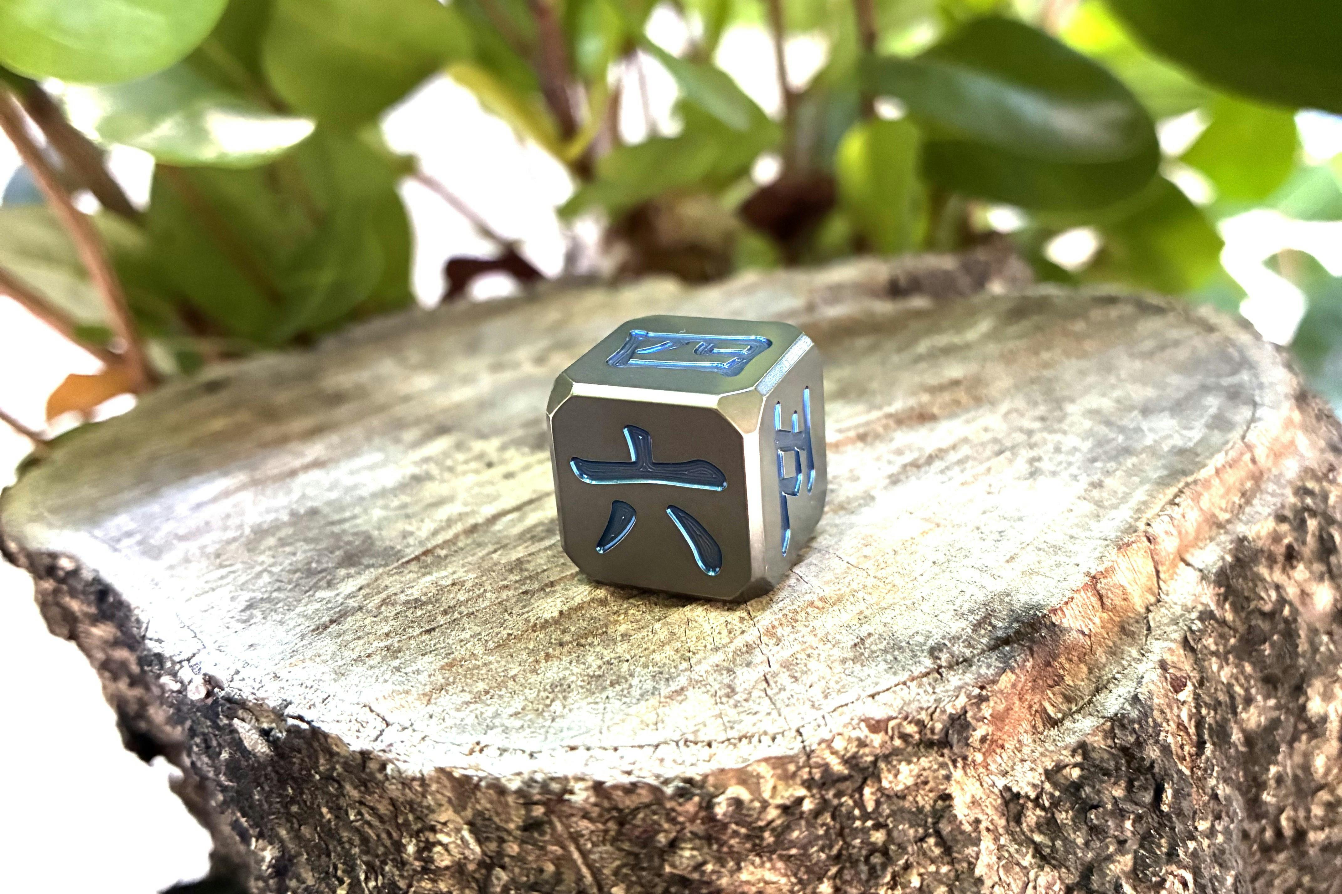 1x Titanium Kanji Die