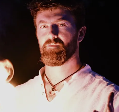 user avatar image for John Hedge