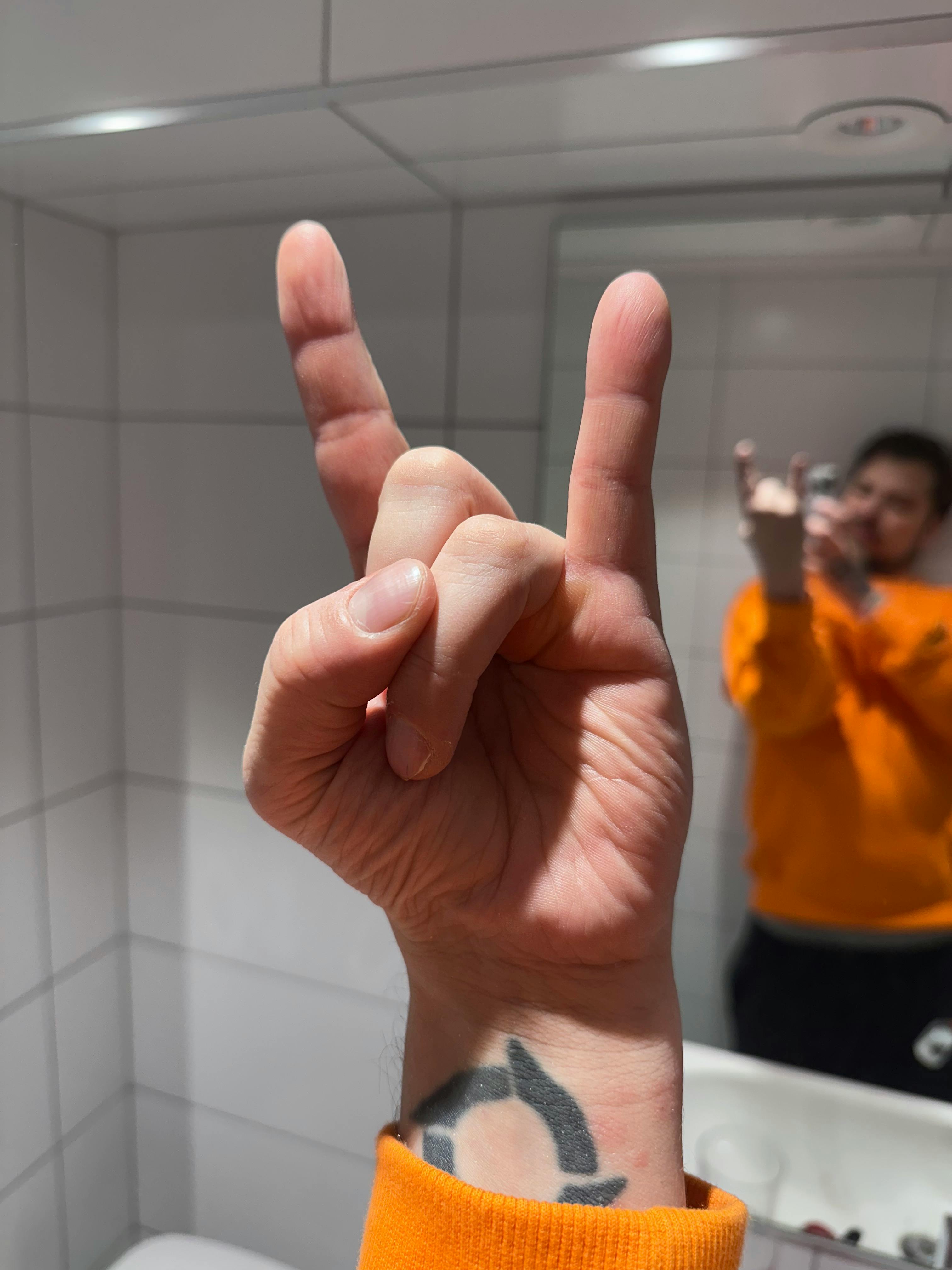 user avatar image for donnydingel 