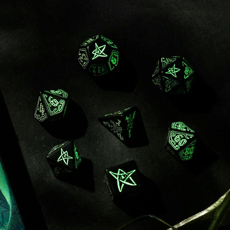 Call of Cthulhu Glow in the Dark Dice Set (Q Workshop)
