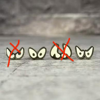 (O&T) Spooky Eyes Pins