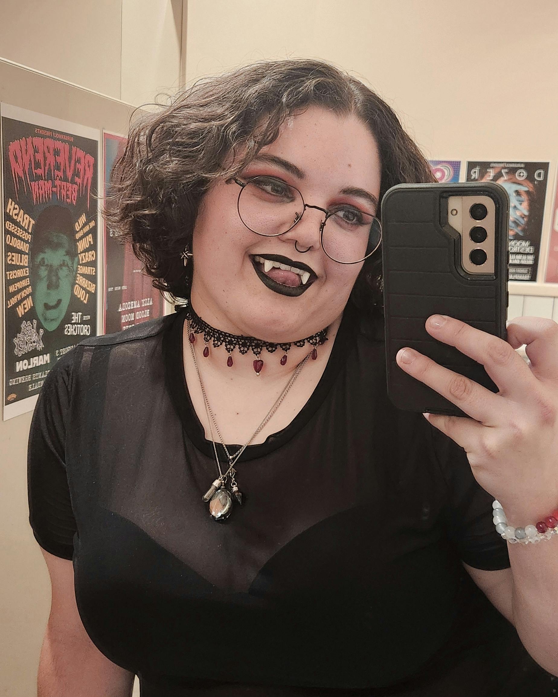 user avatar image for CountessDracula92