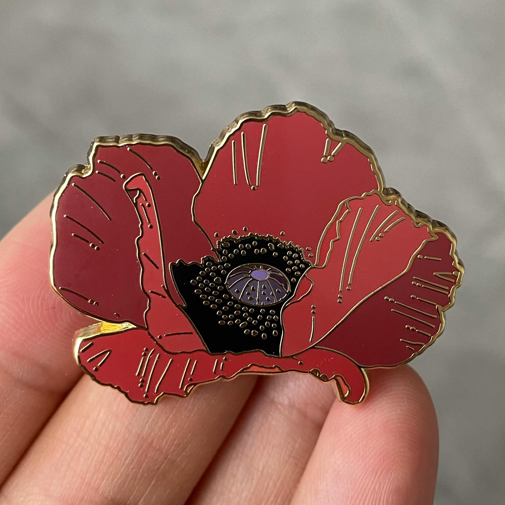 Red Poppy Mini Pin	