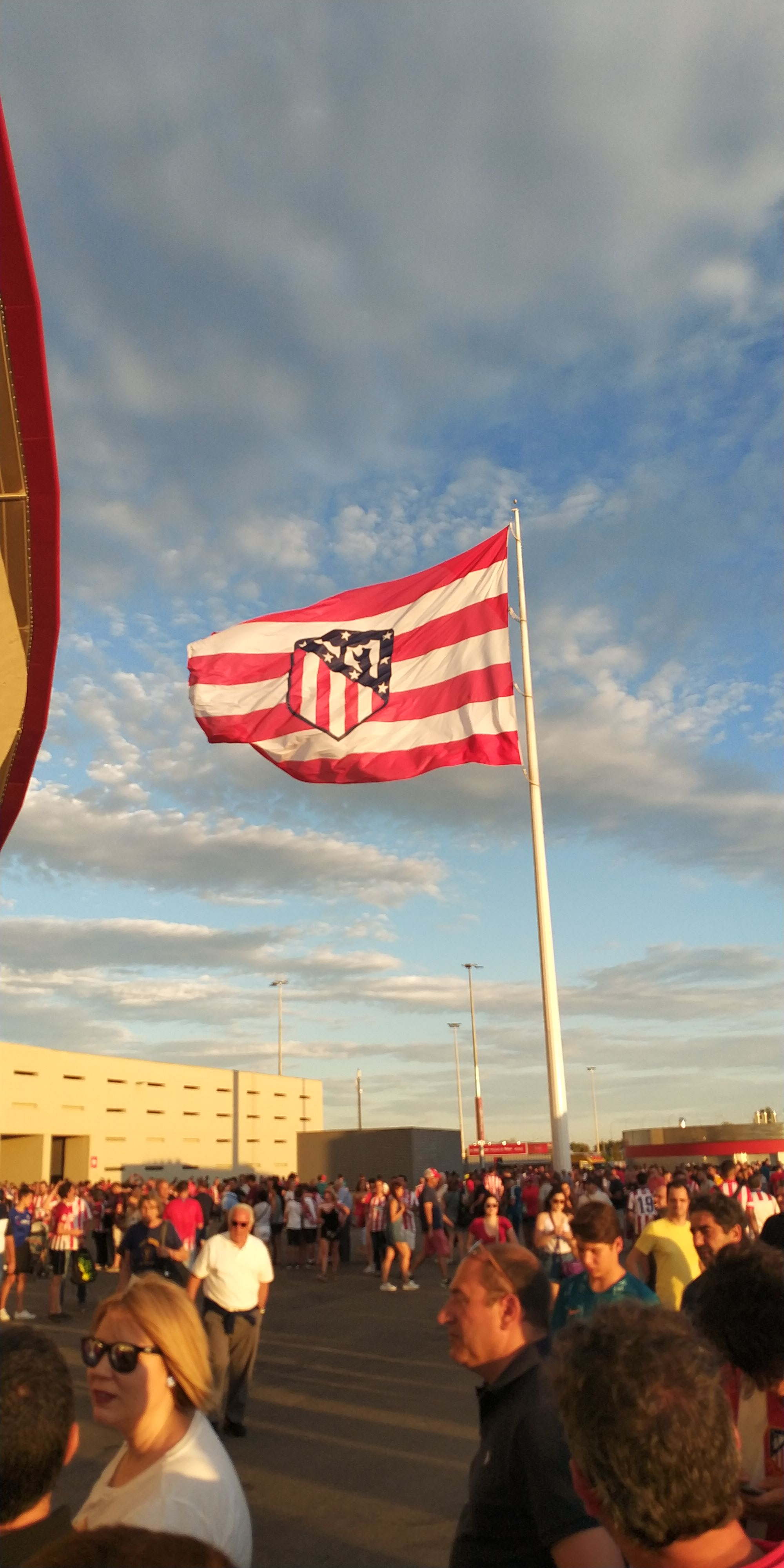 user avatar image for Emilio Díaz González de las Cuevas