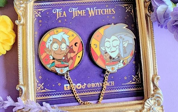 TS Raeda Linked Pins