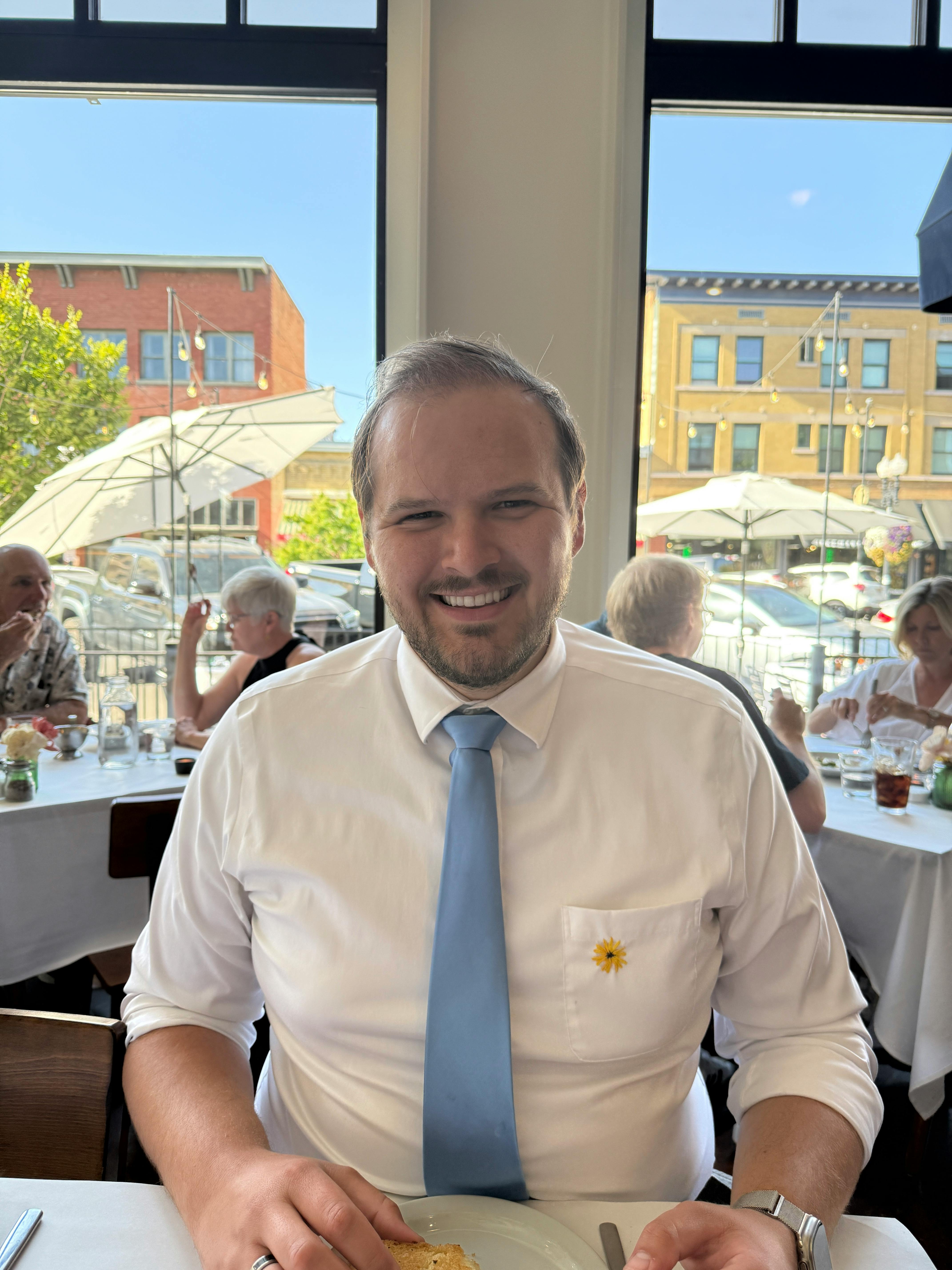 user avatar image for David Een