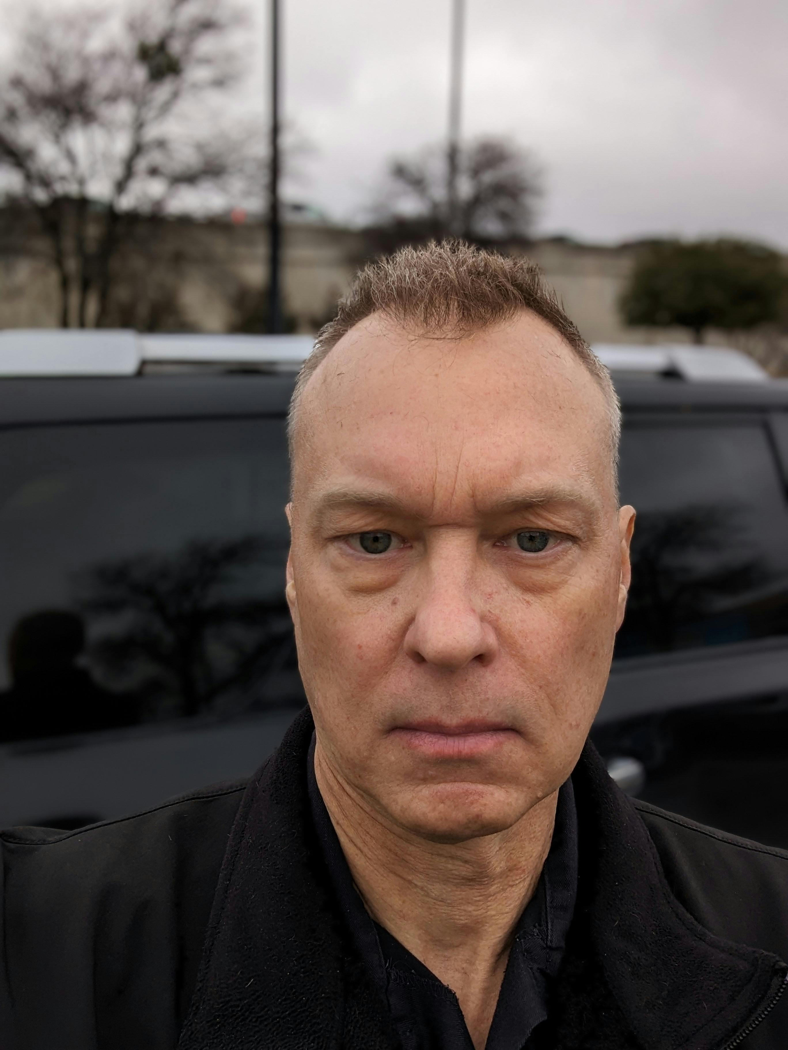 user avatar image for ejpontius