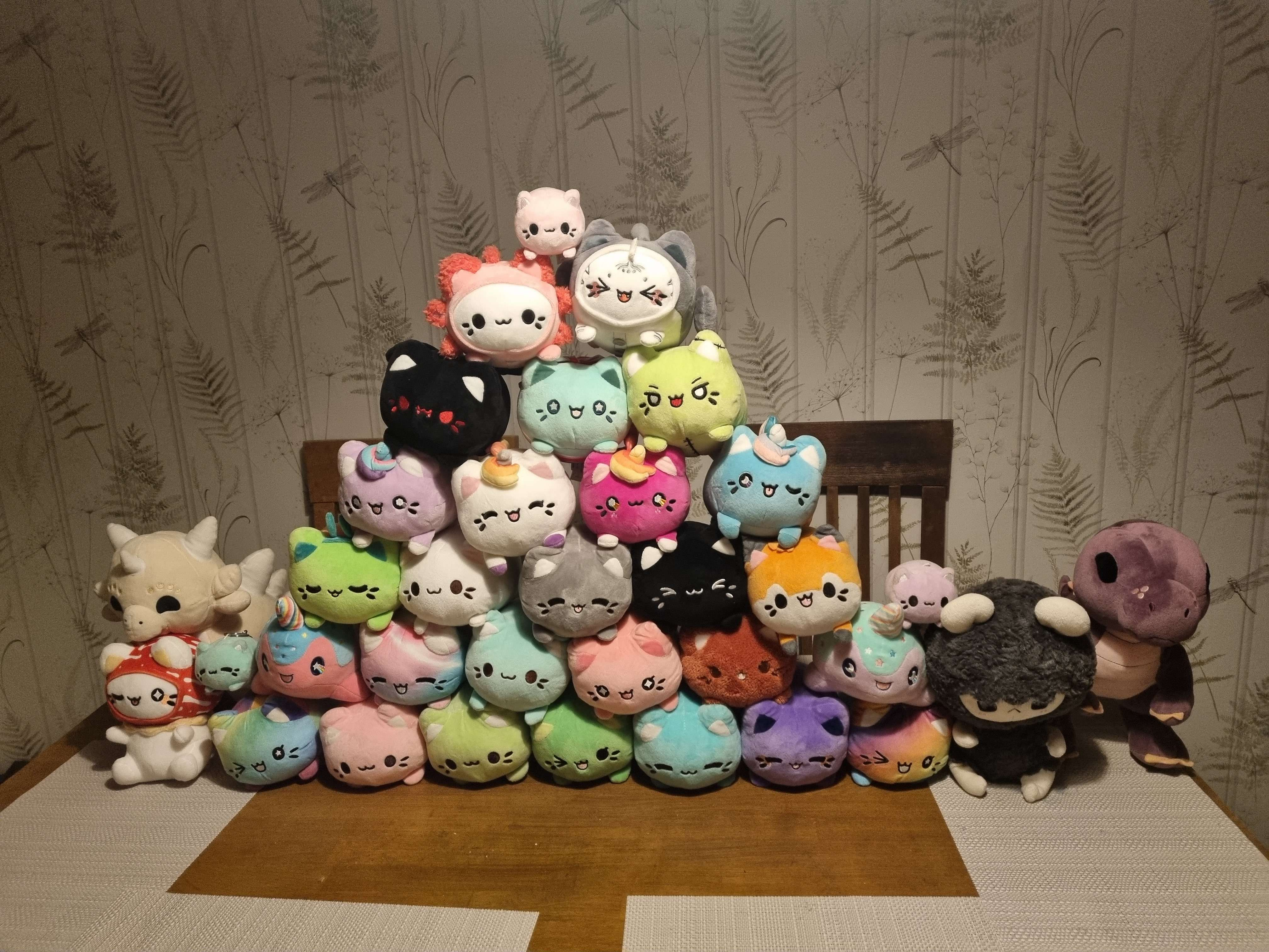 user avatar image for LunarPurin
