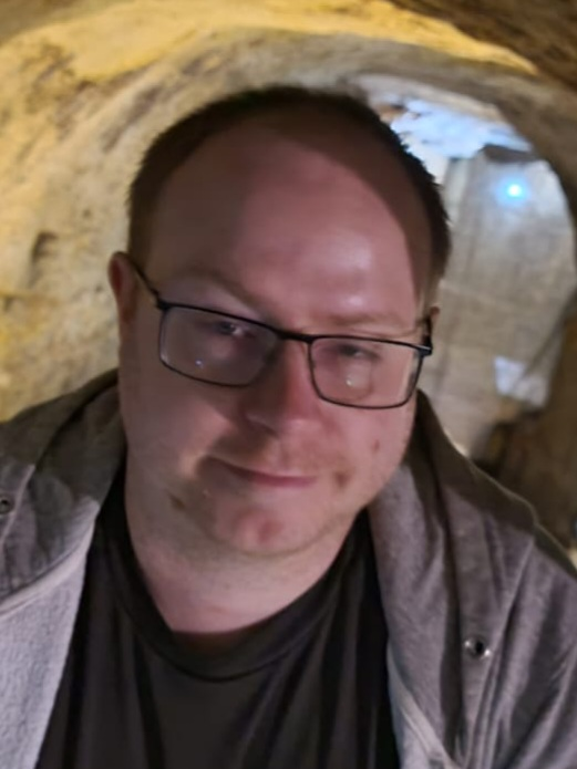 user avatar image for Simon oliver
