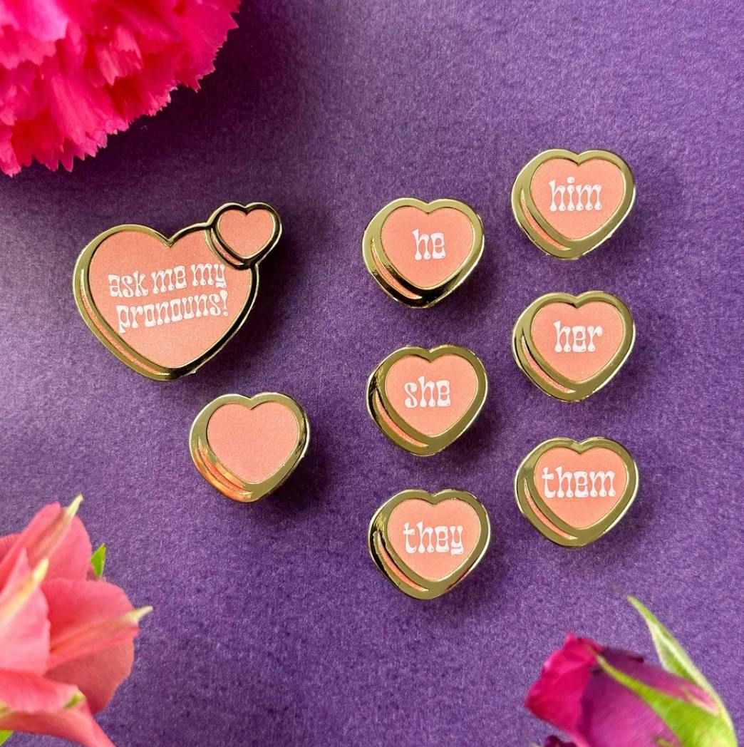 (O&T) Pronoun Heart Pins