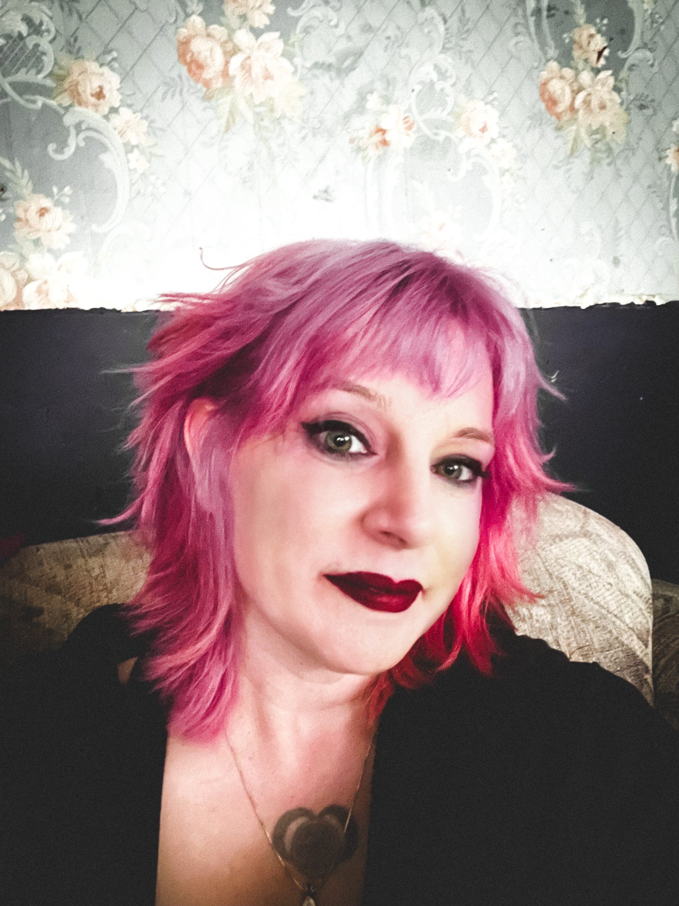 user avatar image for lhiannan1981