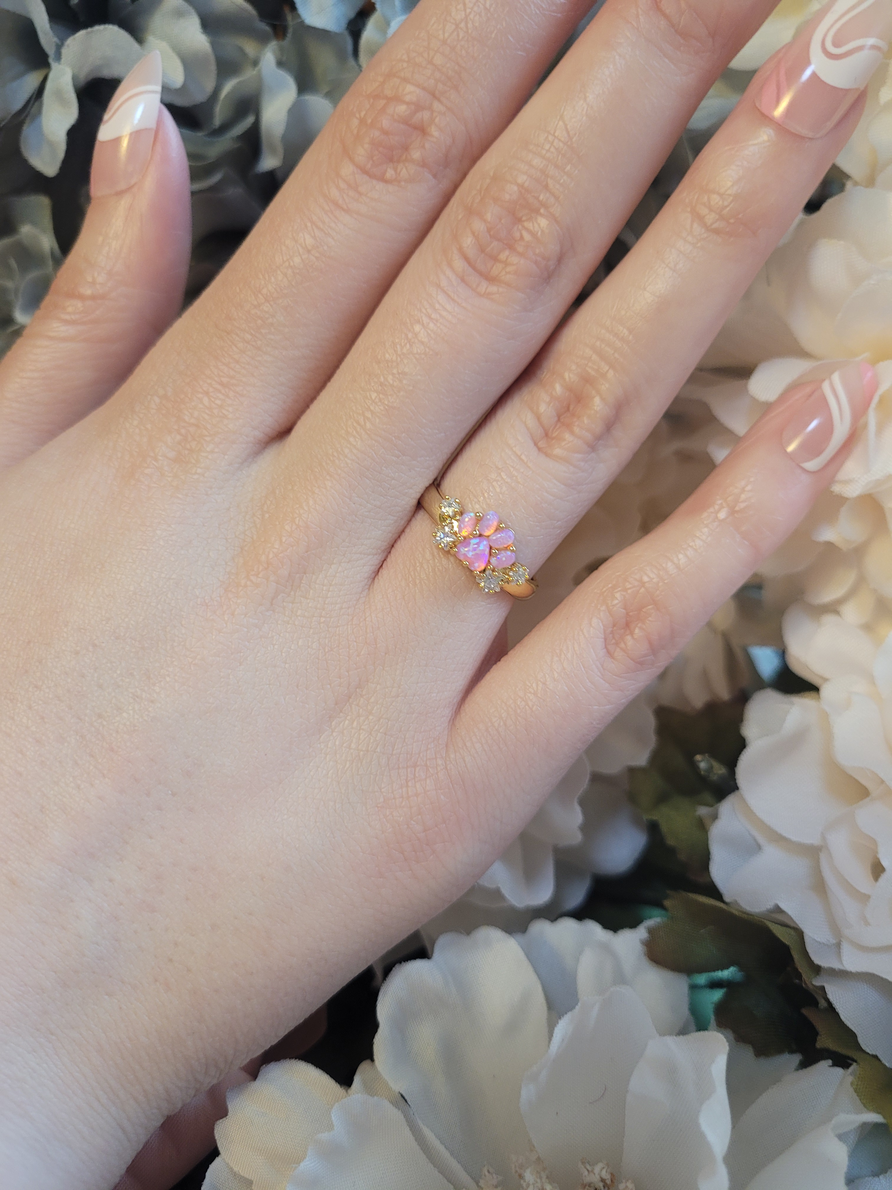 Cat Paw Ring - Gold