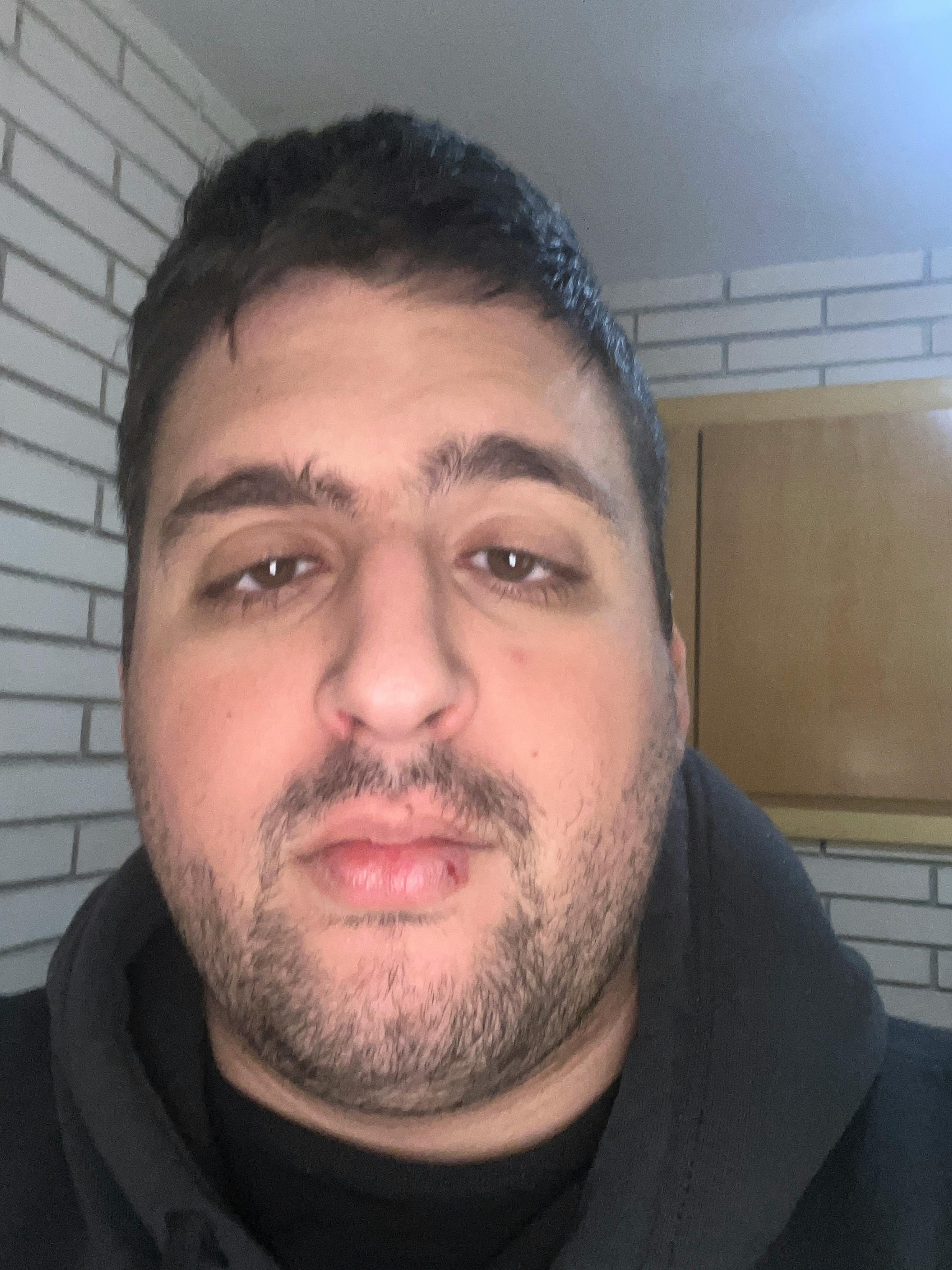user avatar image for ROGERT21
