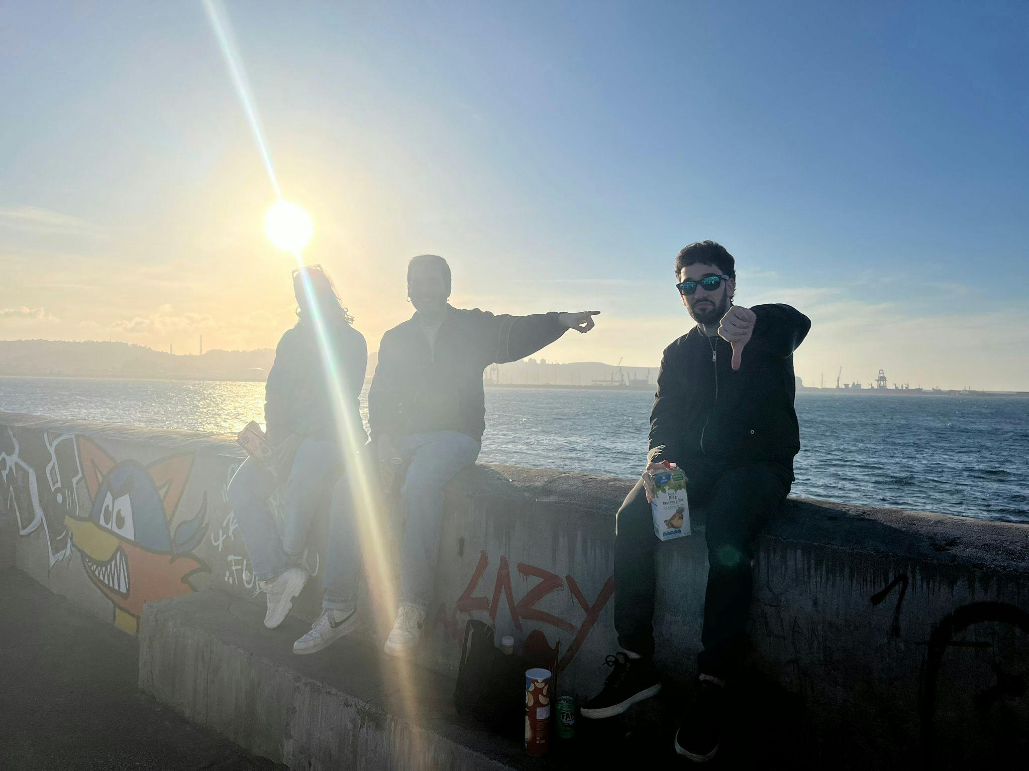 user avatar image for VmvGray