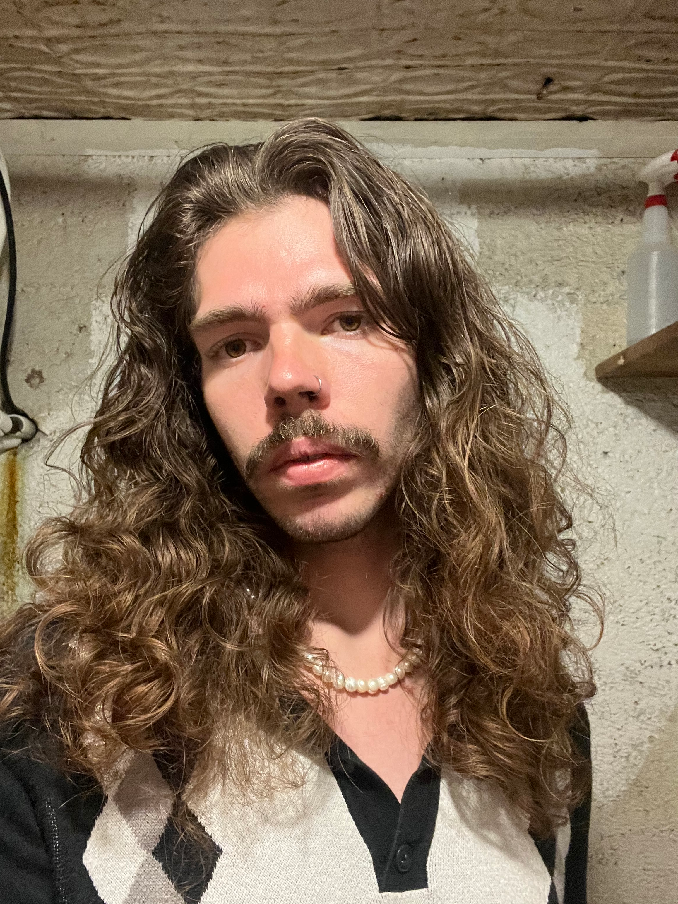 user avatar image for James Leavy