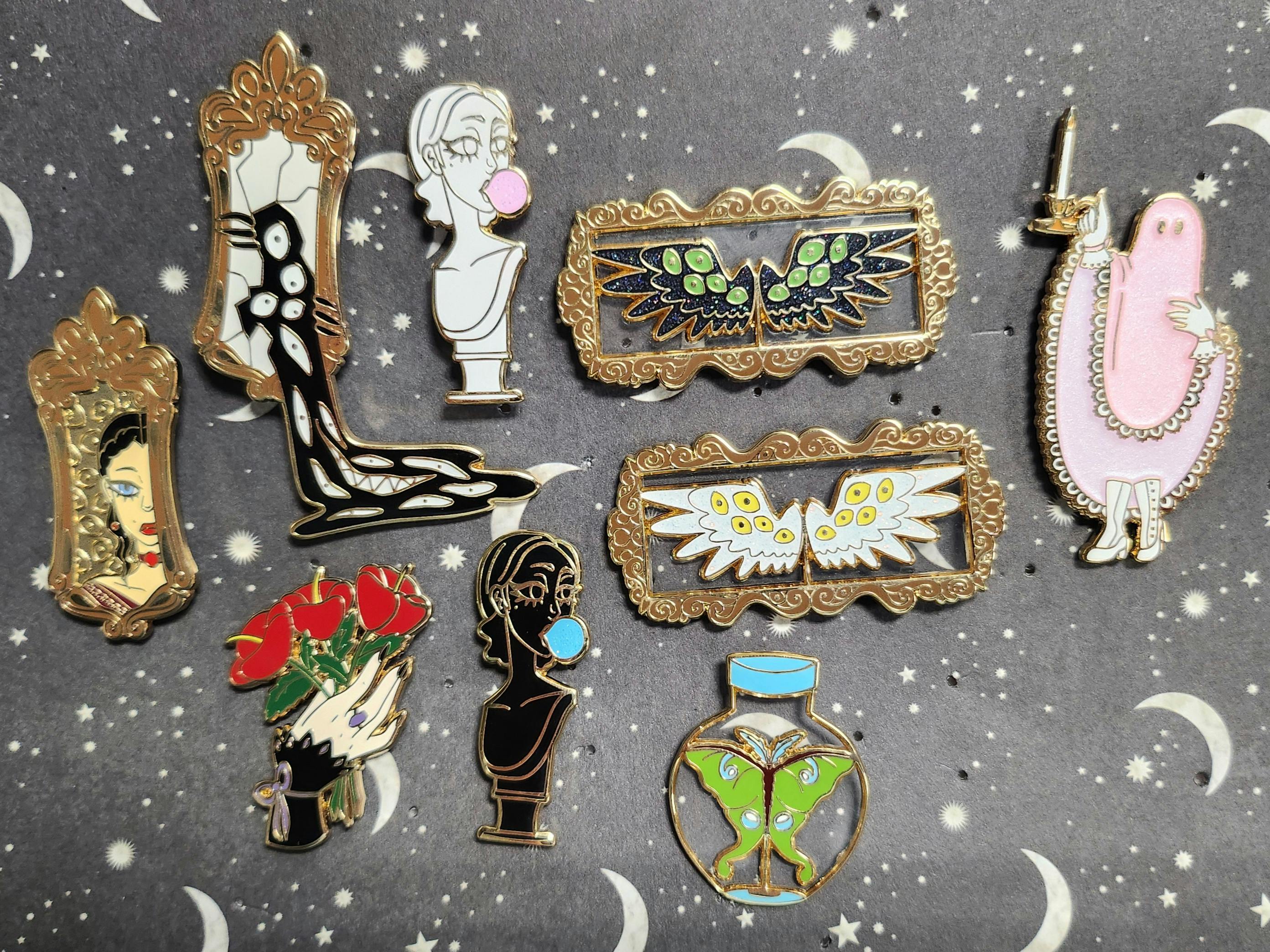 1 random oddities pin (Not windows)