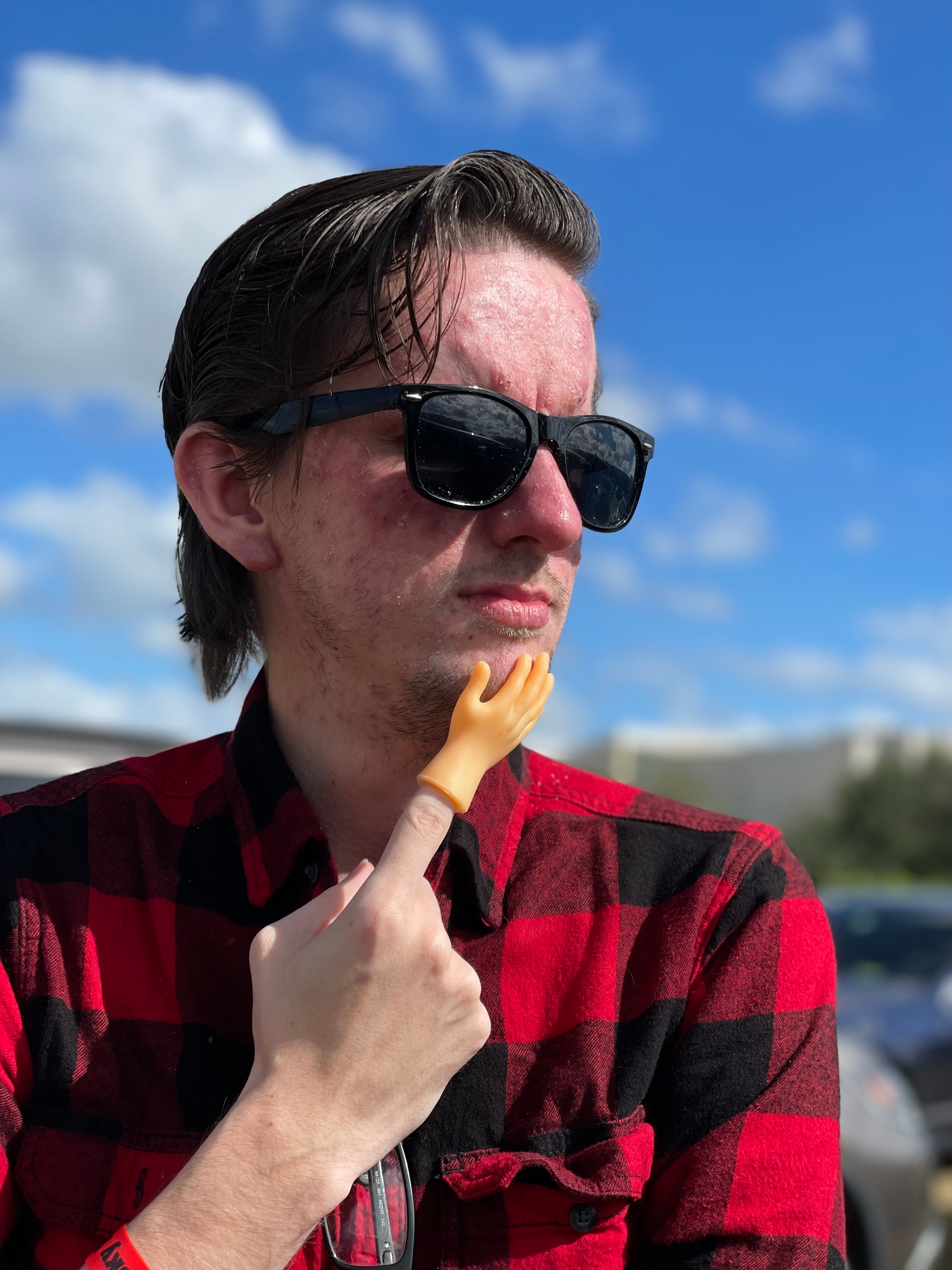 user avatar image for Dirk Sholar