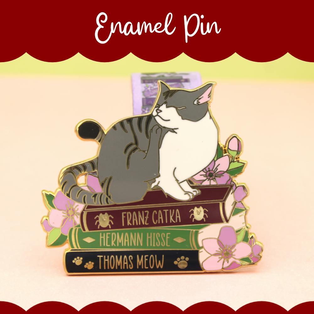 Cat enamel pin: silver cat