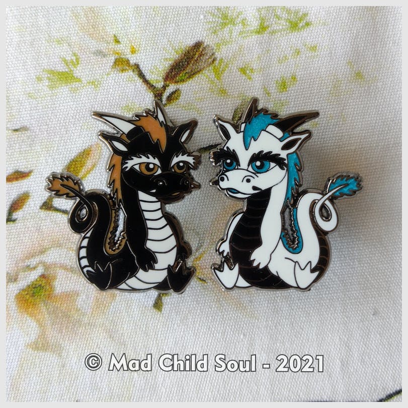 2x PIN : Duo Baby Yin & Yang (mix grade)