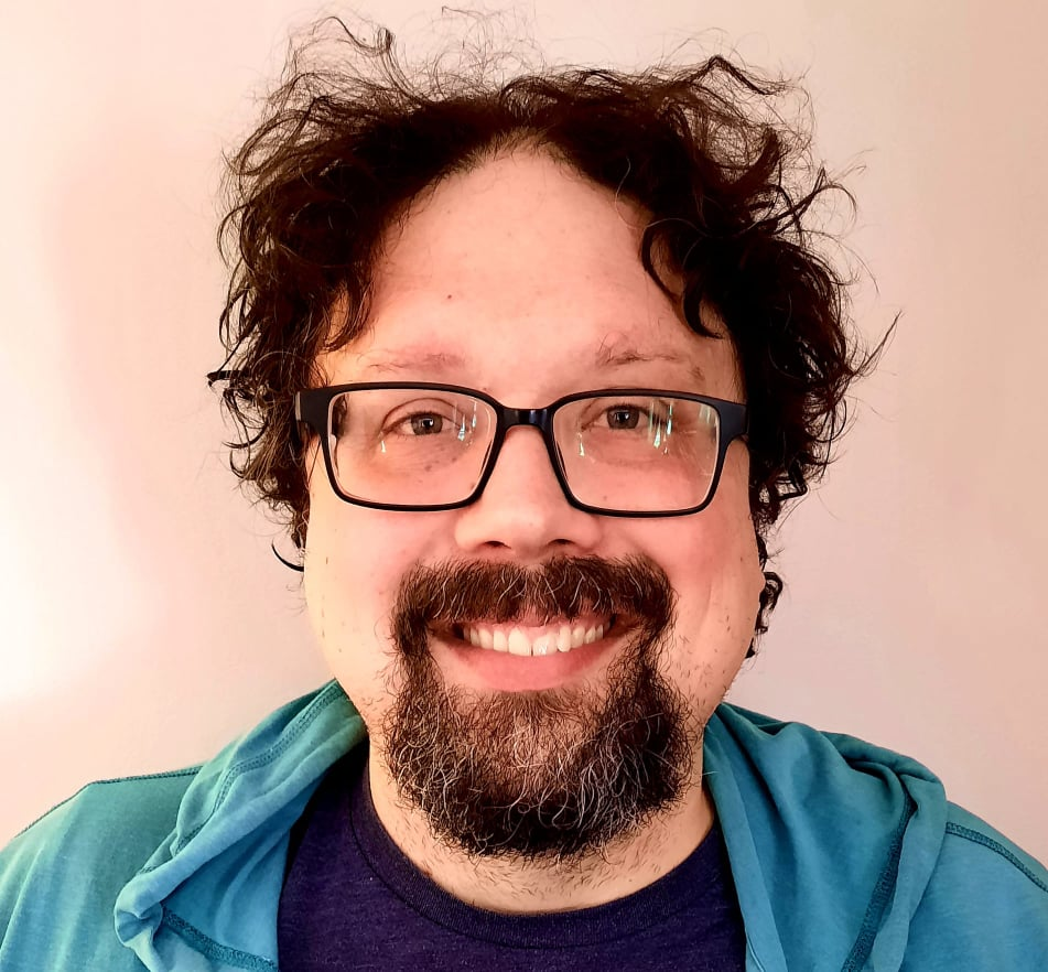 user avatar image for Elliot Hanowski